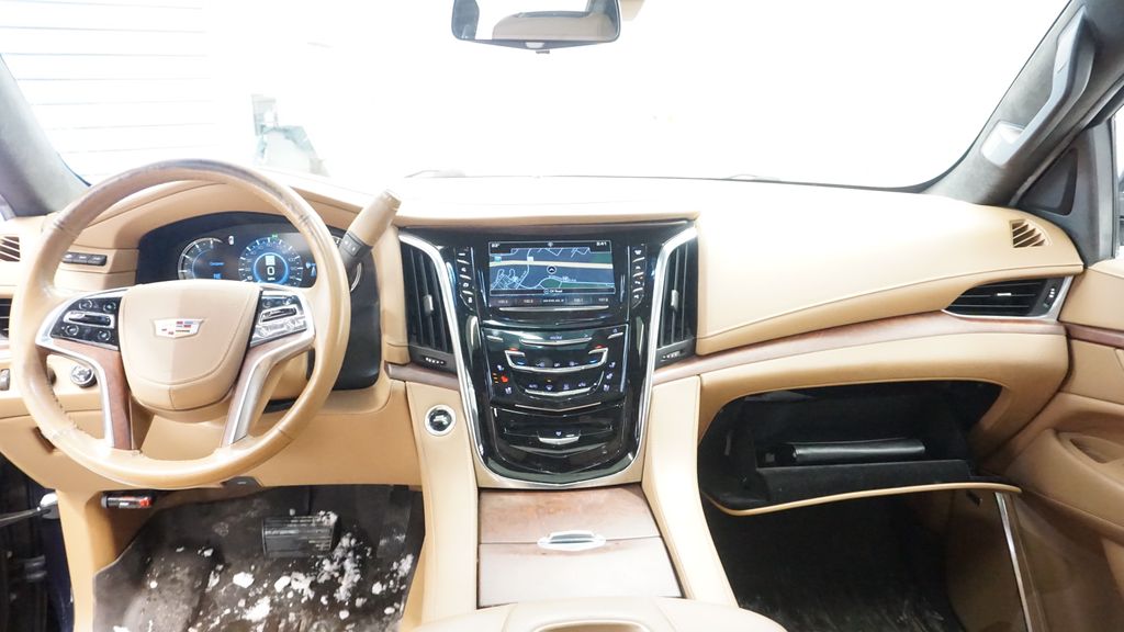 Thumbnail: 2017 Cadillac Escalade - 2