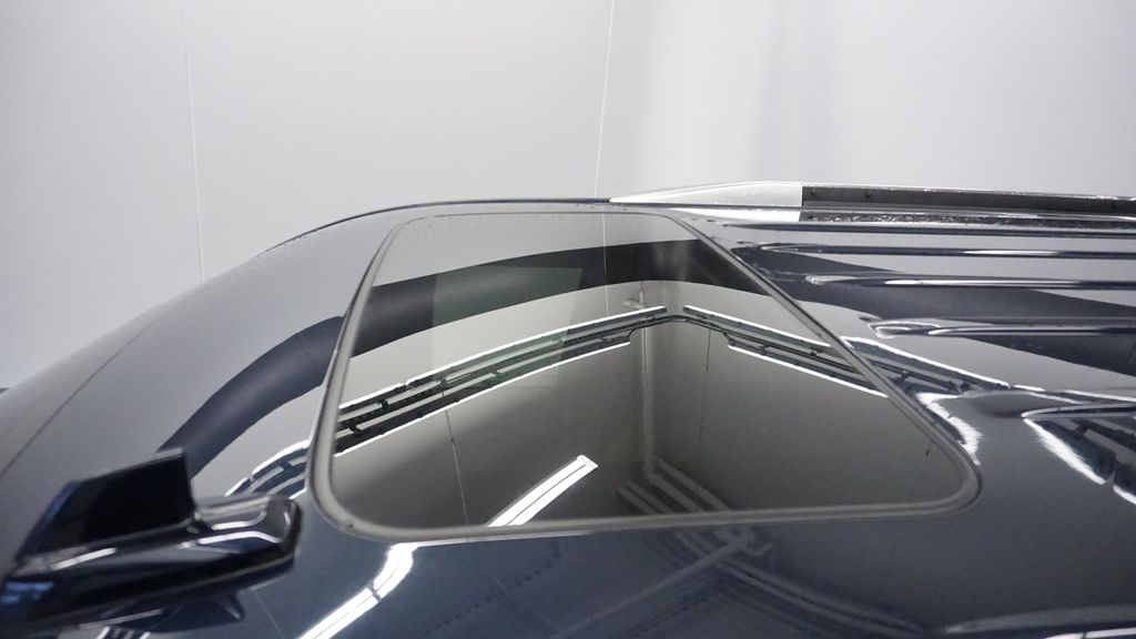 Thumbnail: 2017 Cadillac Escalade - 35