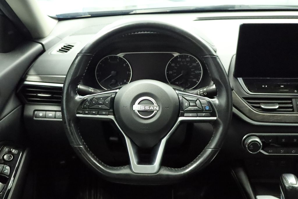 Thumbnail: 2023 Nissan Altima - 8