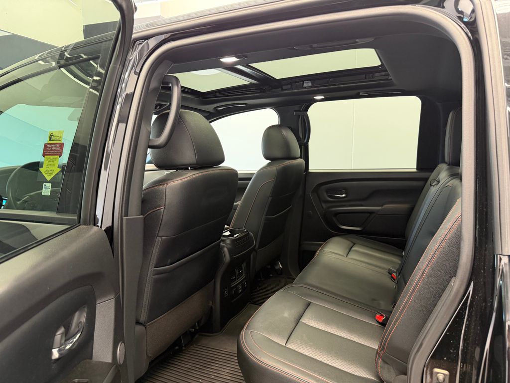 Thumbnail: 2023 Nissan Titan - 10