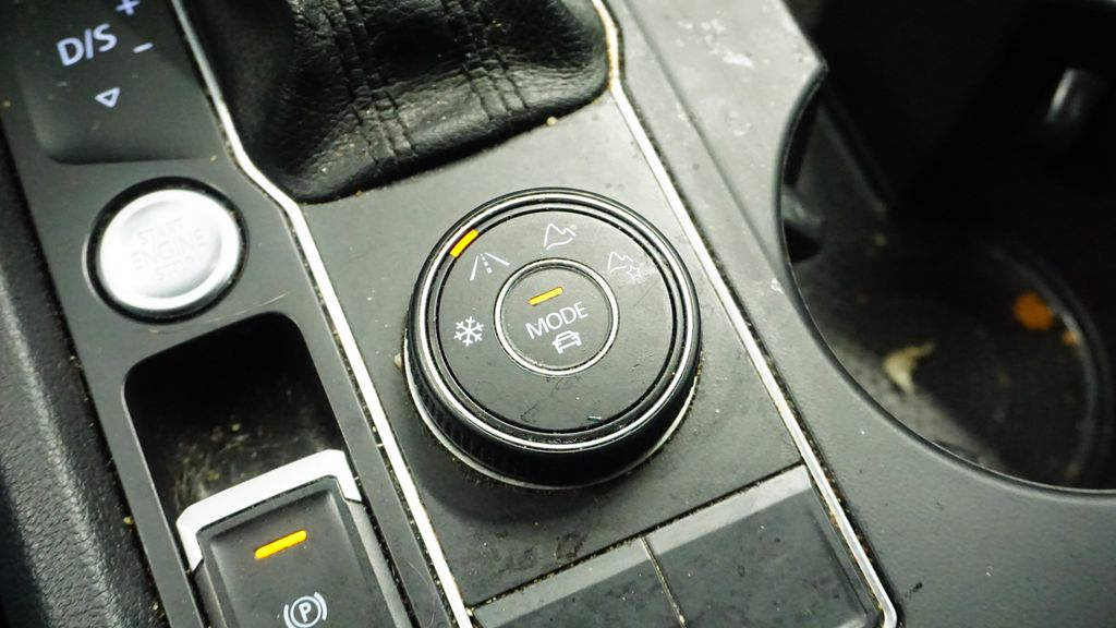 Thumbnail: 2018 Volkswagen Atlas - 14