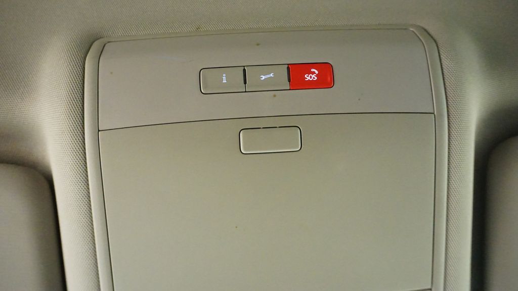 Thumbnail: 2018 Volkswagen Atlas - 32