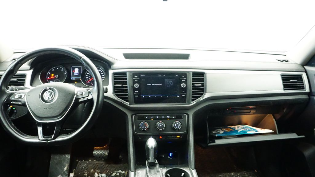 Thumbnail: 2018 Volkswagen Atlas - 2