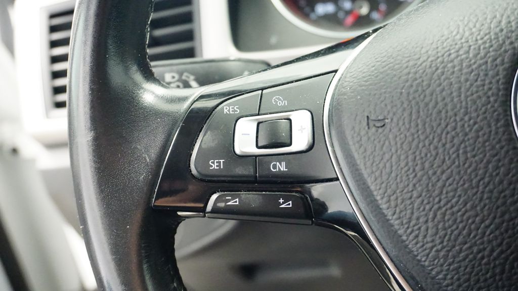 Thumbnail: 2018 Volkswagen Atlas - 29