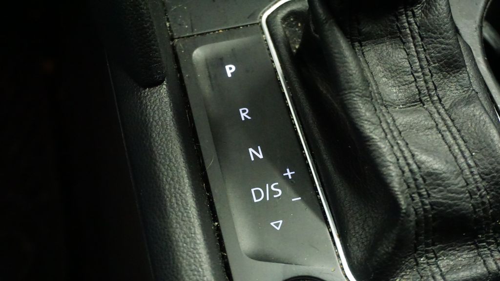 Thumbnail: 2018 Volkswagen Atlas - 33