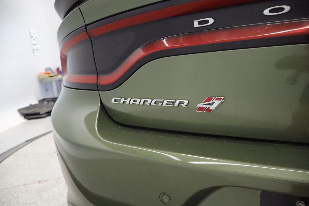 Thumbnail: 2018 Dodge Charger - 16