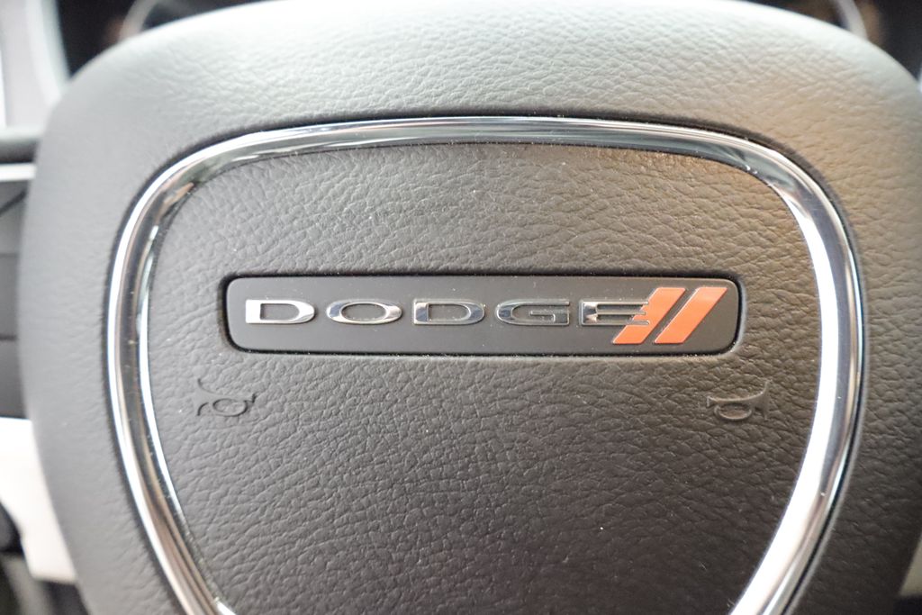 Thumbnail: 2018 Dodge Charger - 23