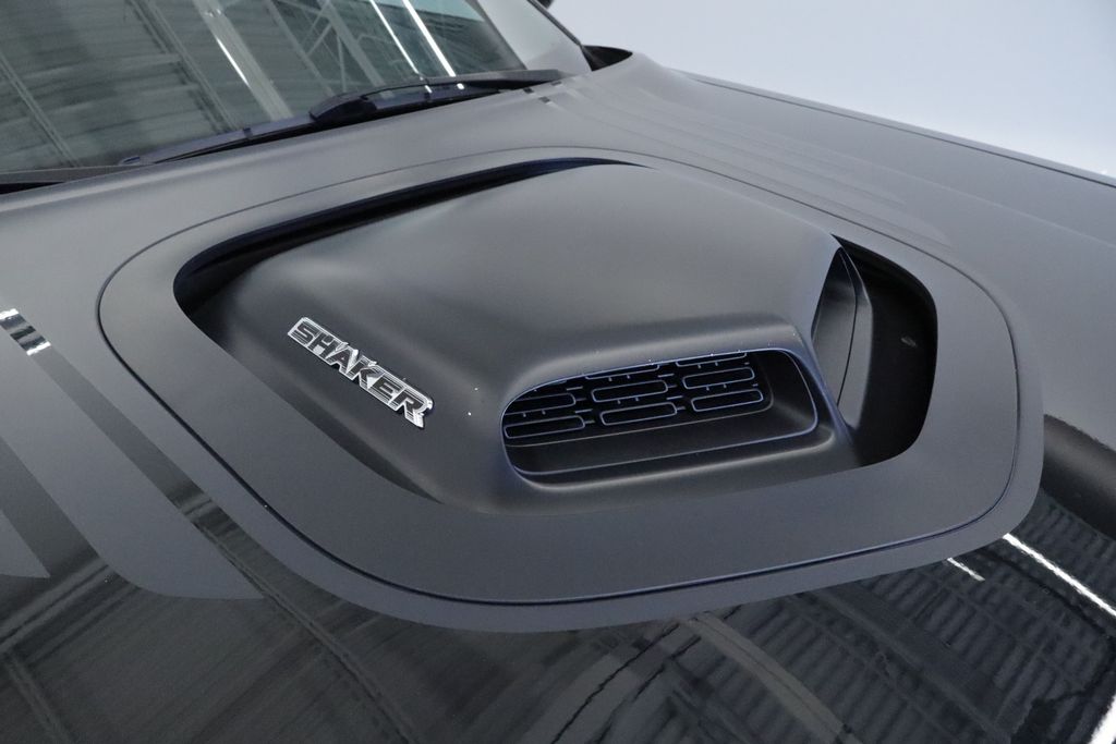 Thumbnail: 2016 Dodge Challenger - 14