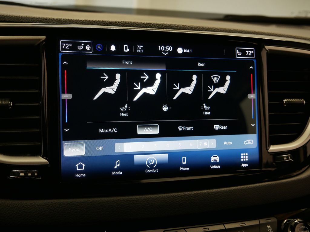 Thumbnail: 2024 Chrysler Pacifica - 37