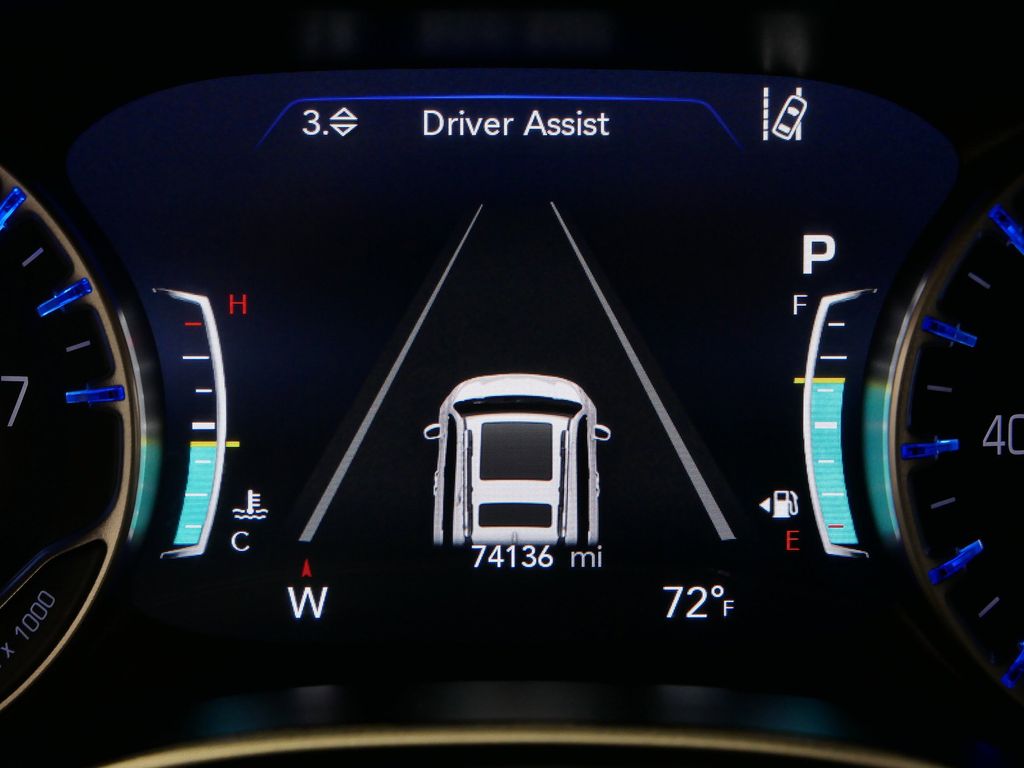 Thumbnail: 2024 Chrysler Pacifica - 35