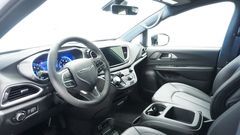 Thumbnail: 2026 Chrysler Voyager - 2