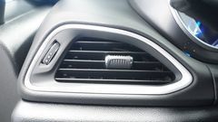 Thumbnail: 2026 Chrysler Voyager - 25