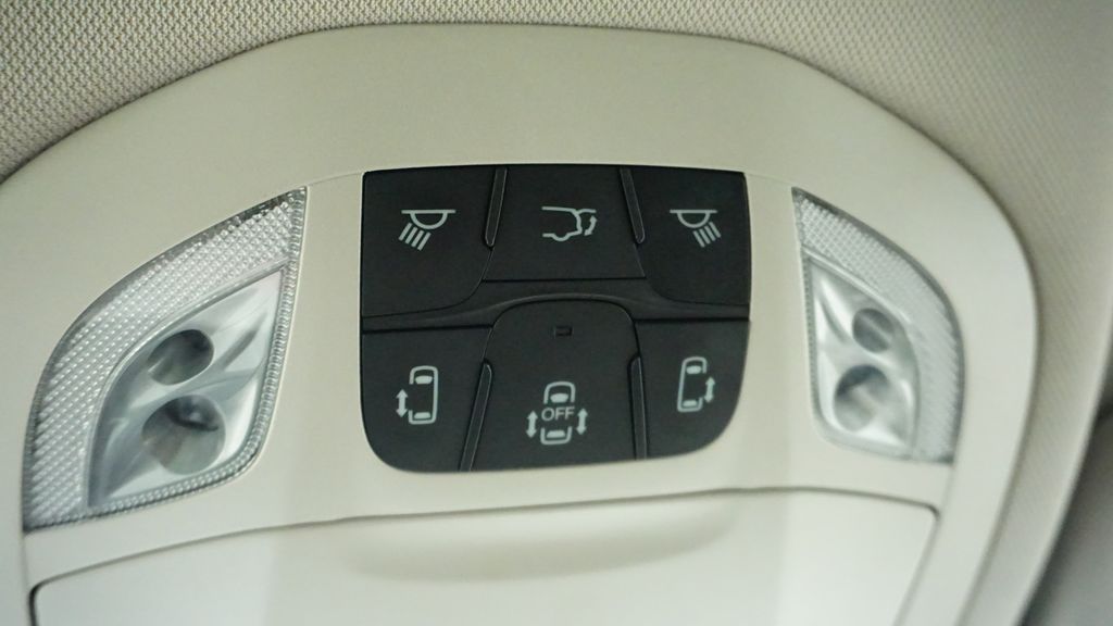 Thumbnail: 2024 Chrysler Pacifica - 35