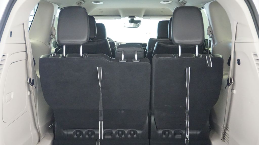 Thumbnail: 2024 Chrysler Pacifica - 11