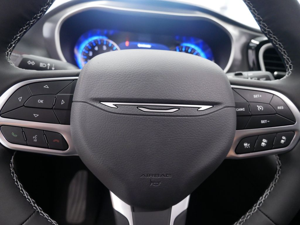 Thumbnail: 2027 Chrysler Pacifica - 23