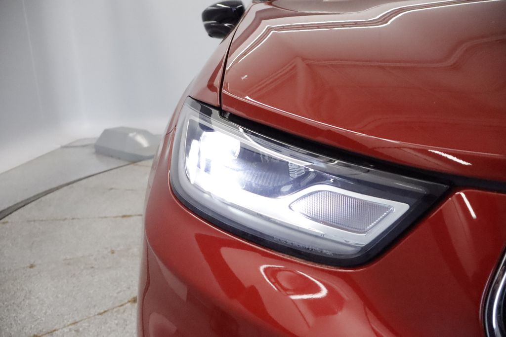 Thumbnail: 2026 Chrysler Pacifica - 17