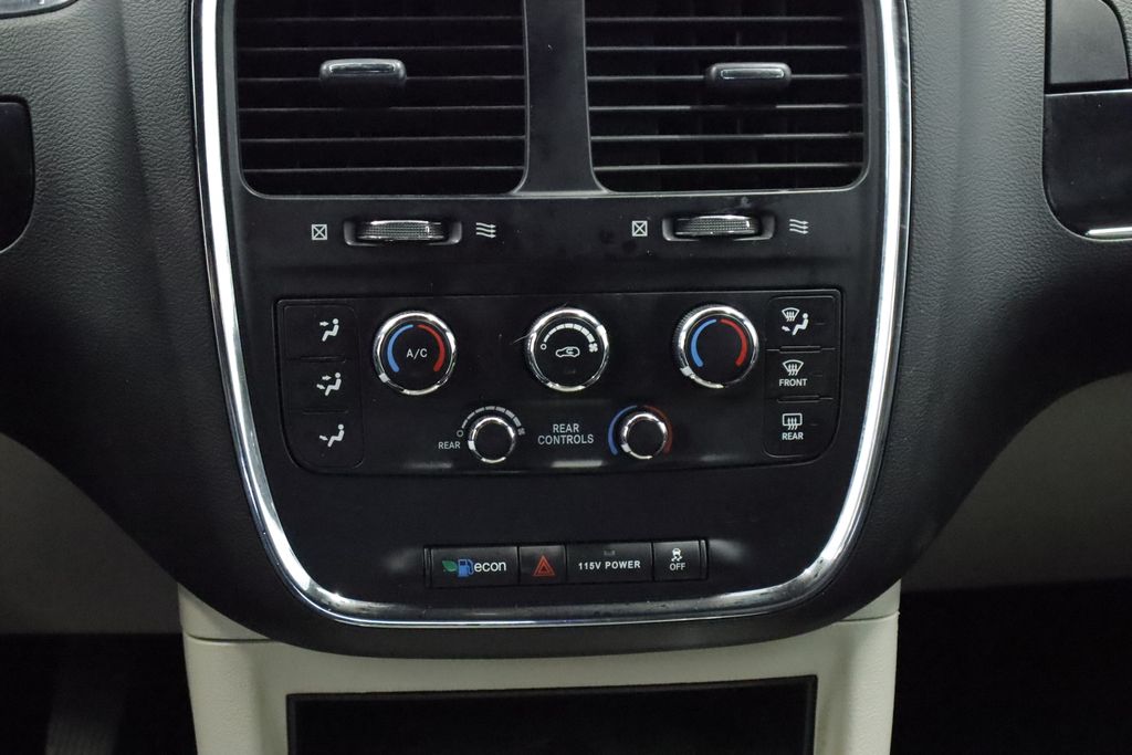 Thumbnail: 2018 Dodge Grand Caravan - 26