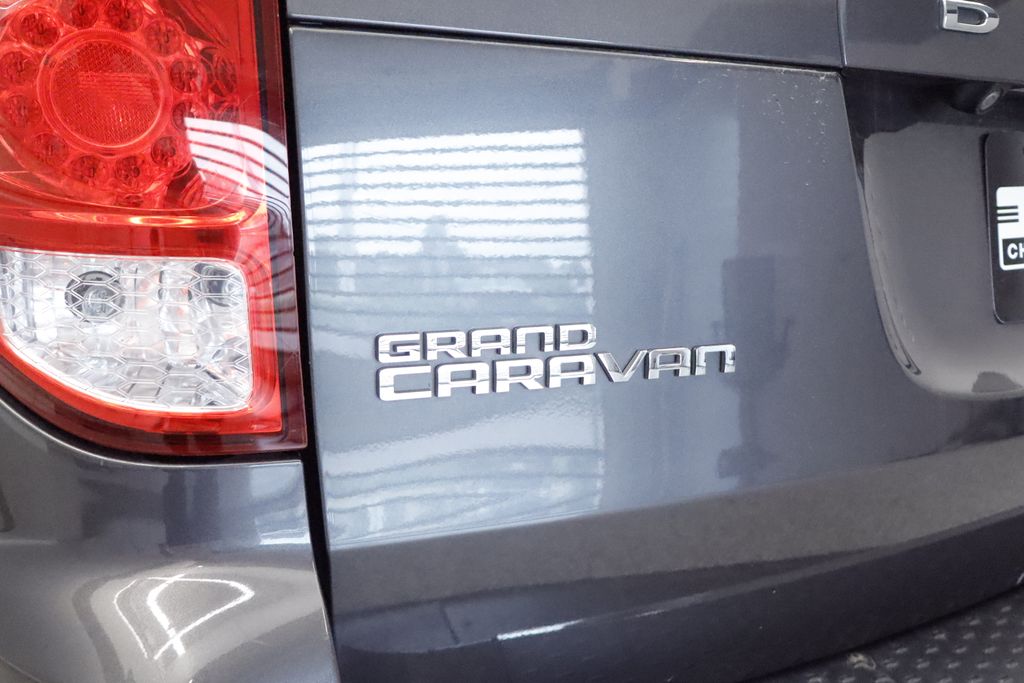Thumbnail: 2018 Dodge Grand Caravan - 7