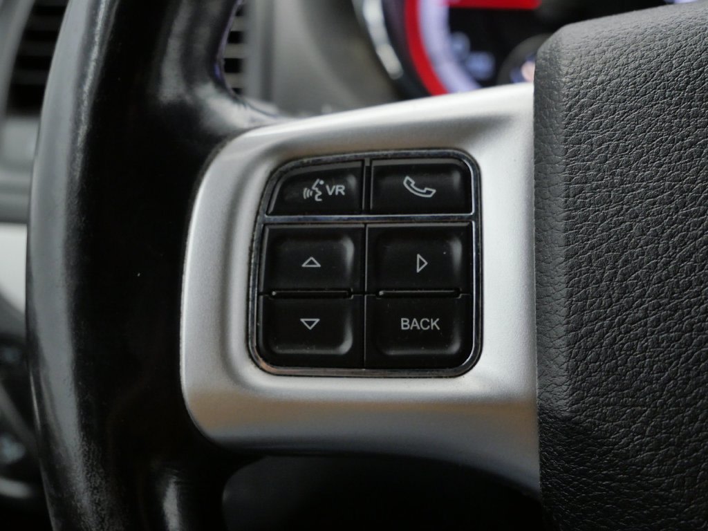 Thumbnail: 2019 Dodge Grand Caravan - 21