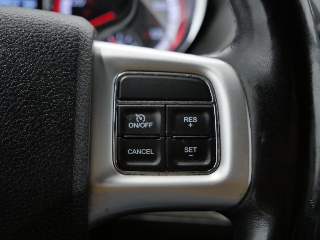 Thumbnail: 2019 Dodge Grand Caravan - 22