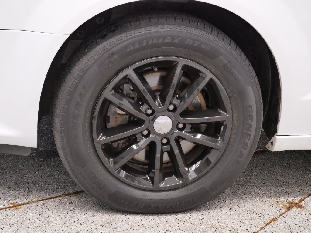 Thumbnail: 2019 Dodge Grand Caravan - 7