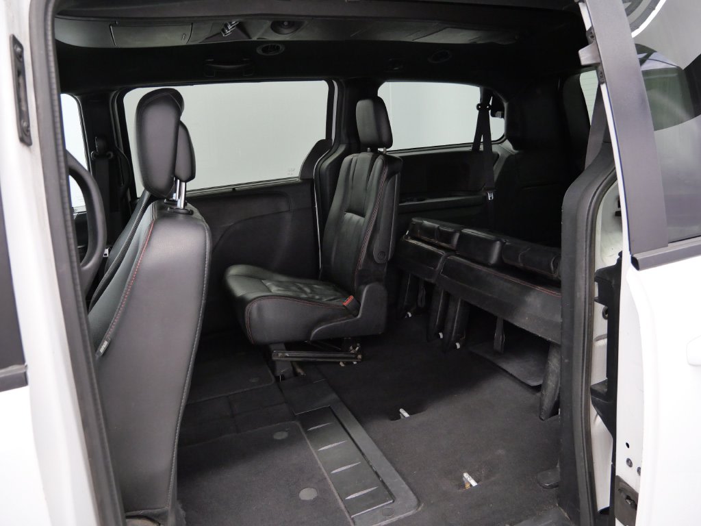Thumbnail: 2019 Dodge Grand Caravan - 10