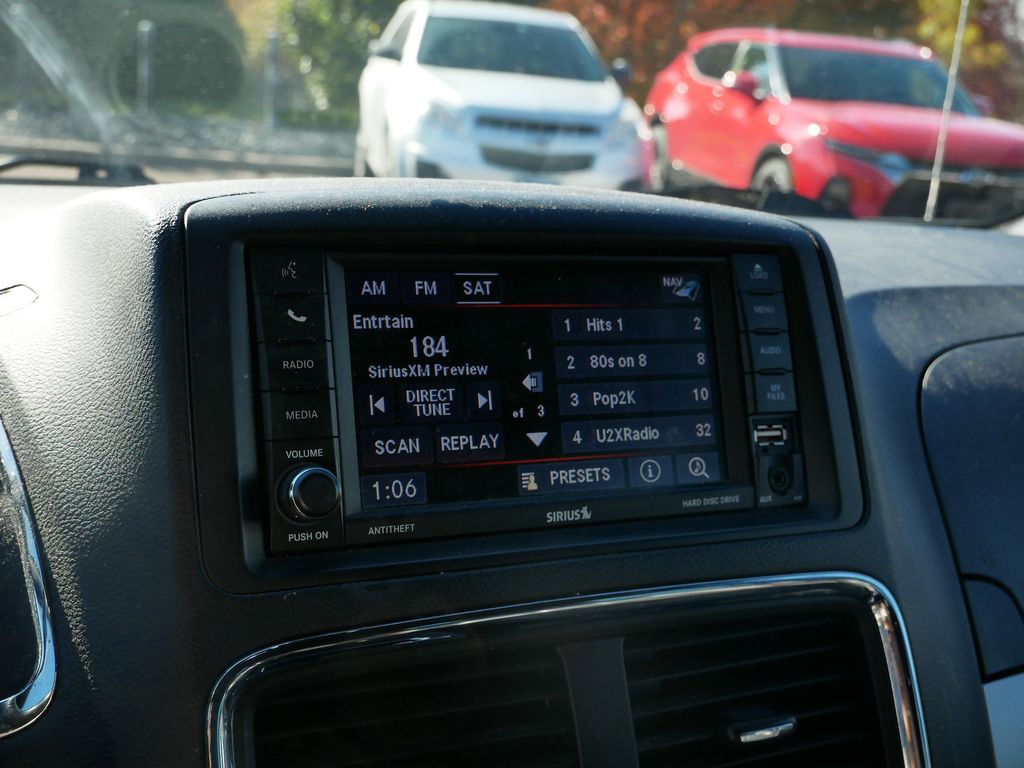 Thumbnail: 2019 Dodge Grand Caravan - 11