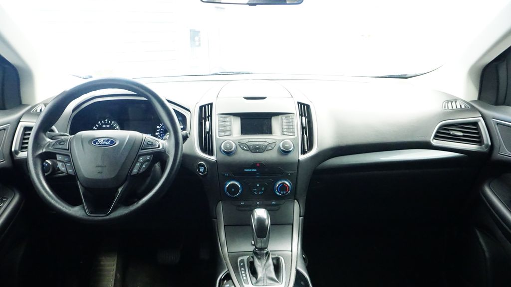 Thumbnail: 2018 Ford Edge - 2