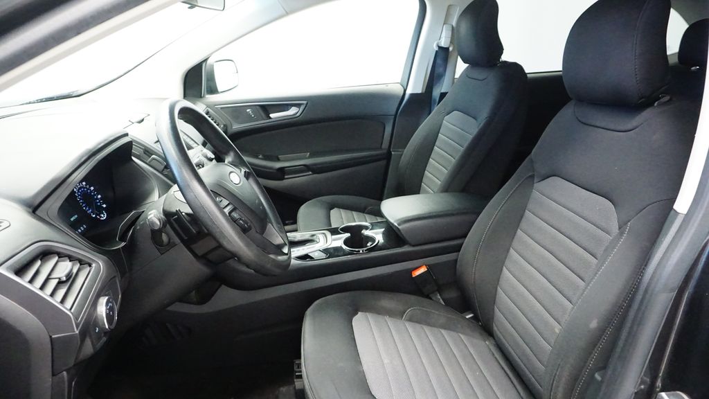 Thumbnail: 2018 Ford Edge - 10