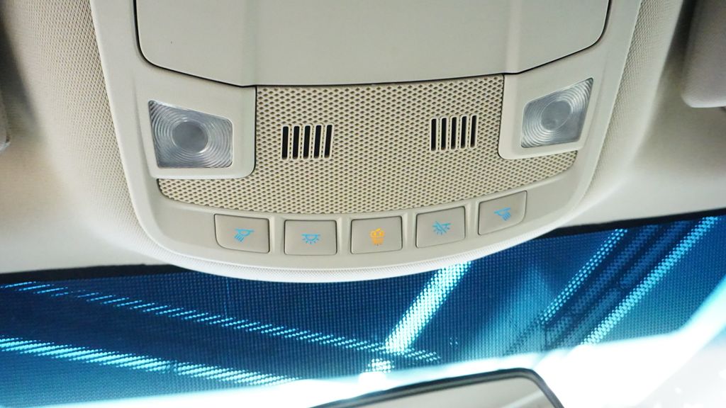 Thumbnail: 2018 Ford Edge - 35