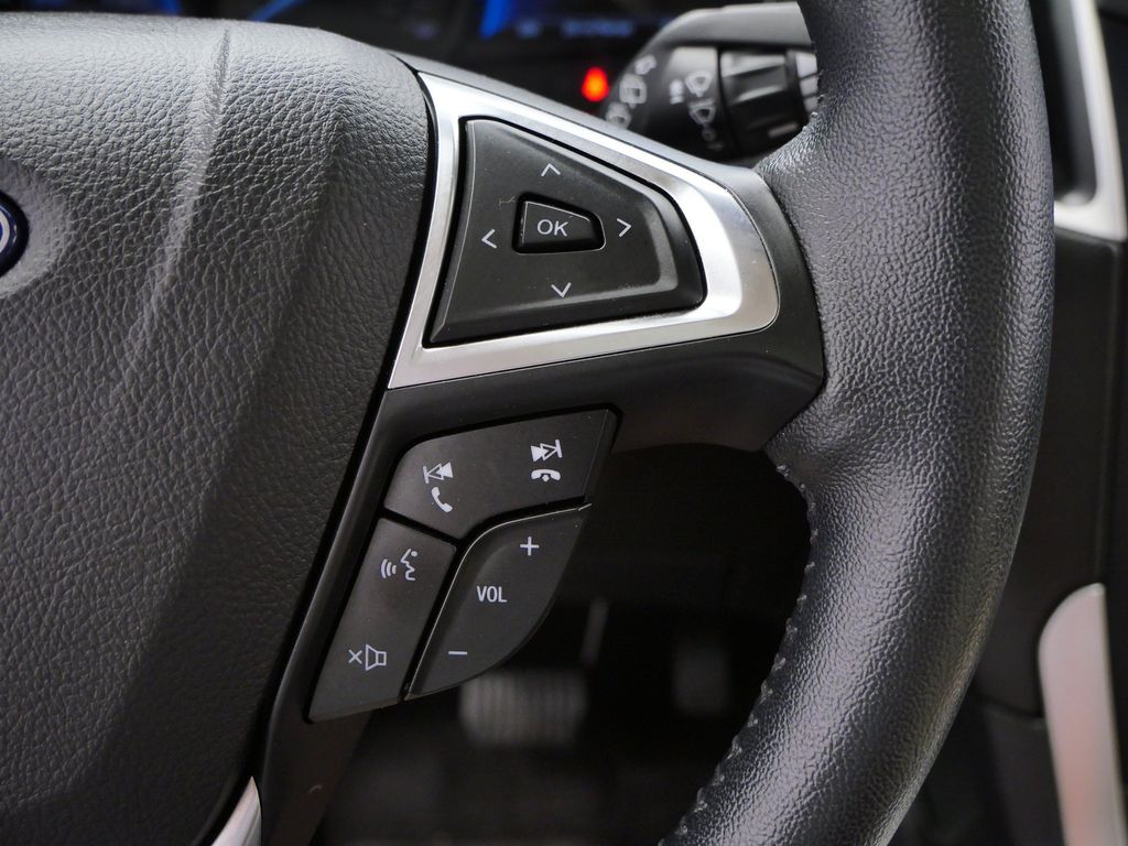 Thumbnail: 2023 Ford Edge - 23