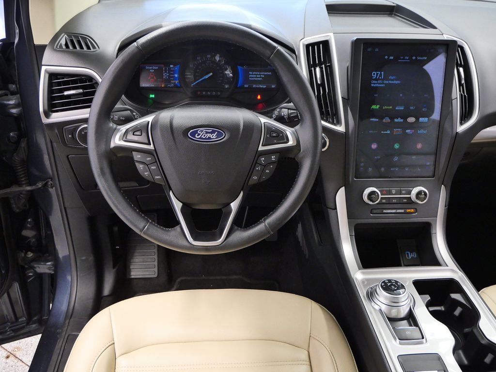 Thumbnail: 2023 Ford Edge - 9