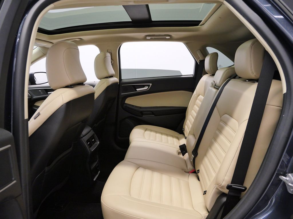 Thumbnail: 2023 Ford Edge - 11