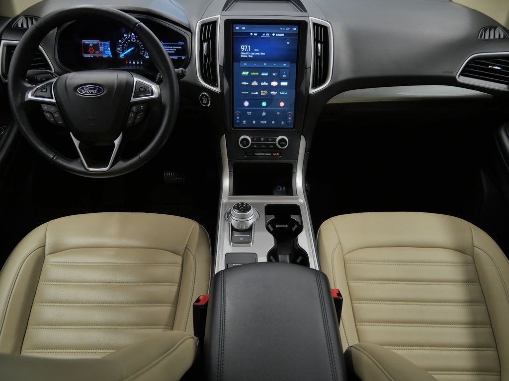 Thumbnail: 2023 Ford Edge - 8