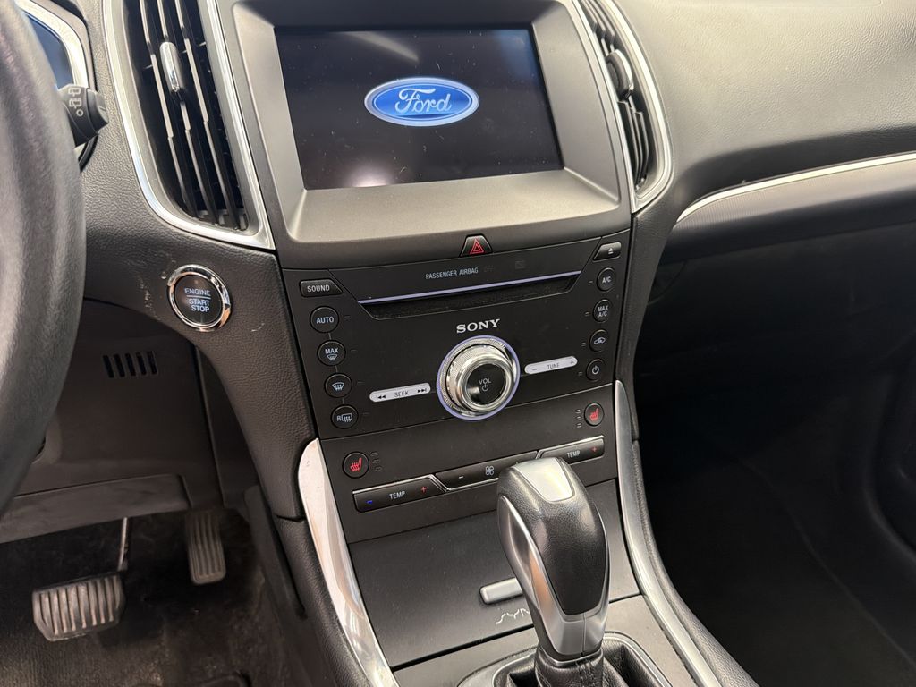 Thumbnail: 2017 Ford Edge - 13