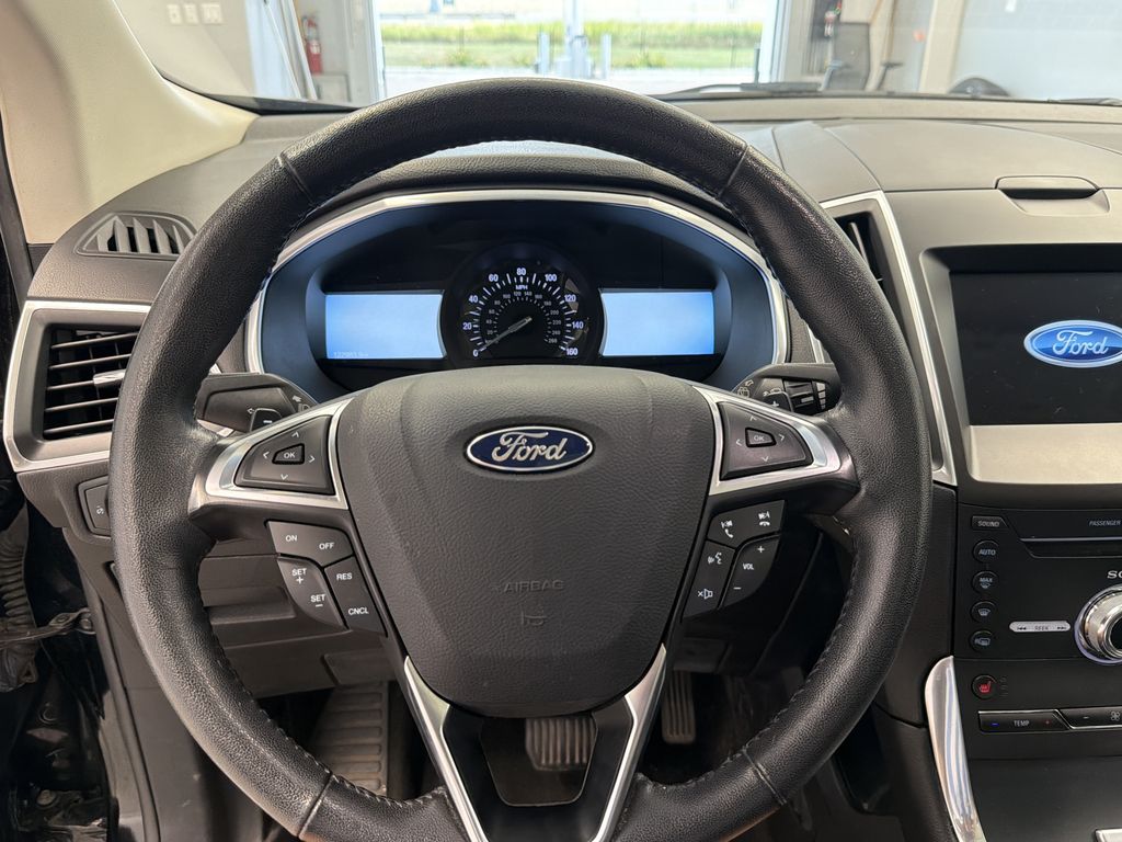 Thumbnail: 2017 Ford Edge - 27