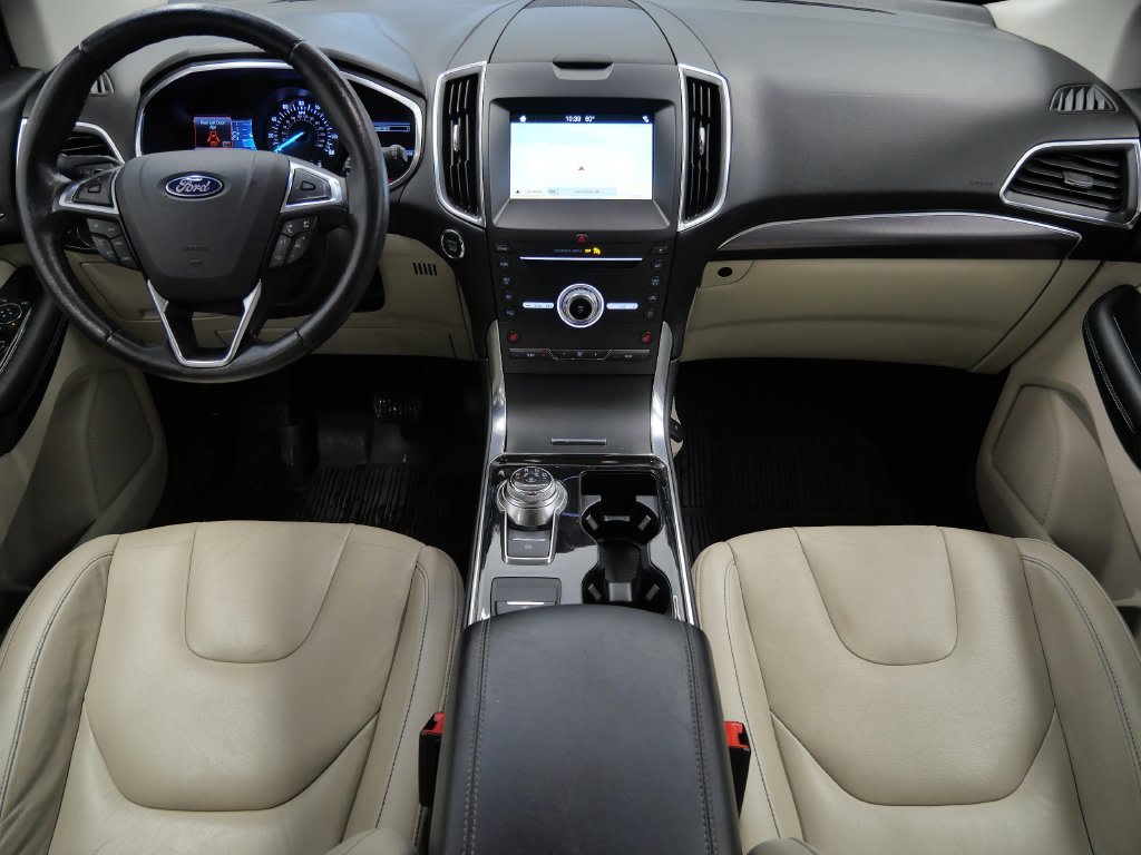 Thumbnail: 2019 Ford Edge - 7
