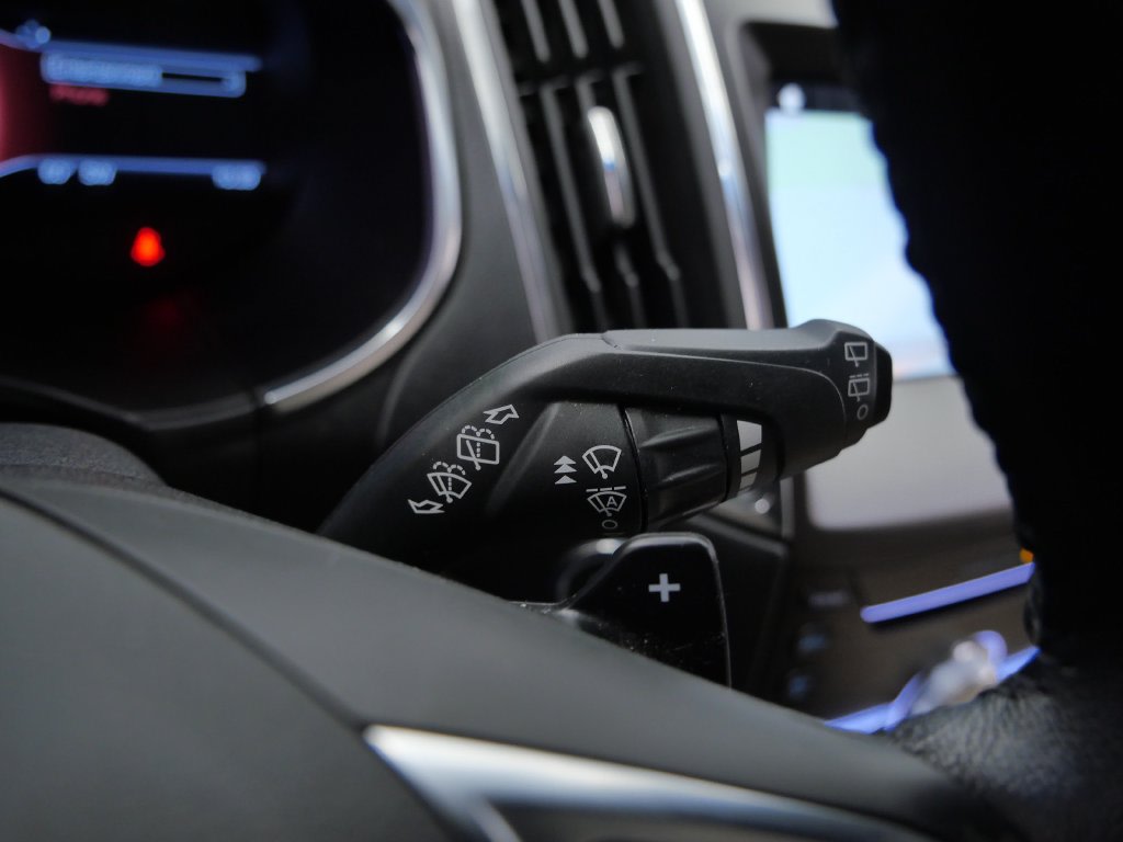 Thumbnail: 2019 Ford Edge - 11