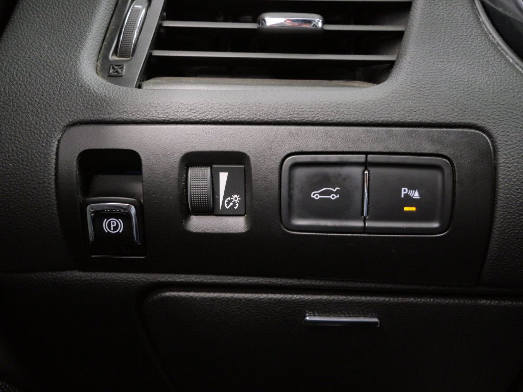 Thumbnail: 2014 Chevrolet Impala - 20