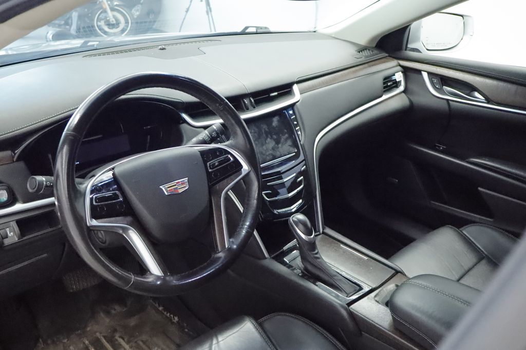 Thumbnail: 2019 Cadillac XTS - 2