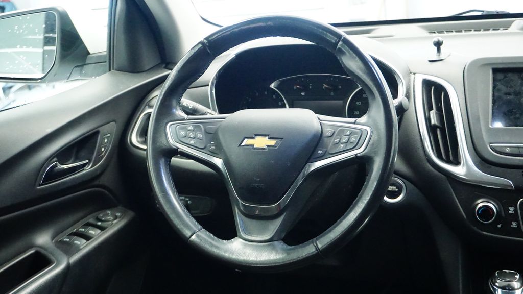 Thumbnail: 2019 Chevrolet Equinox - 9