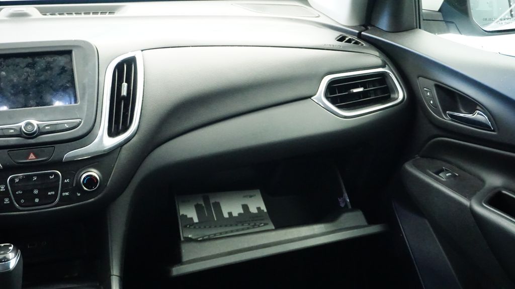 Thumbnail: 2019 Chevrolet Equinox - 12