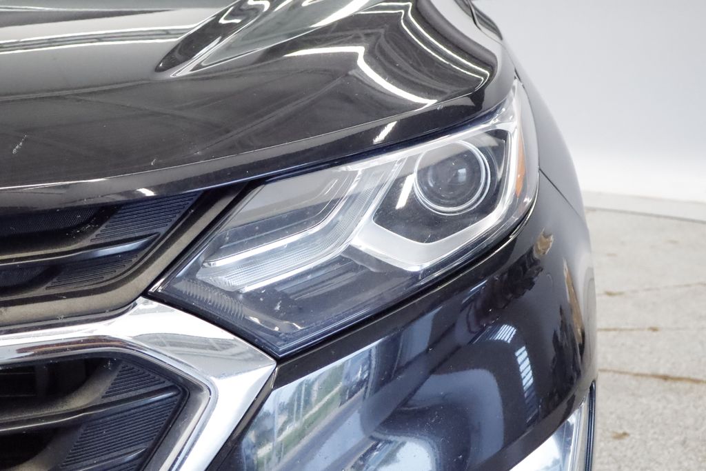 Thumbnail: 2019 Chevrolet Equinox - 19