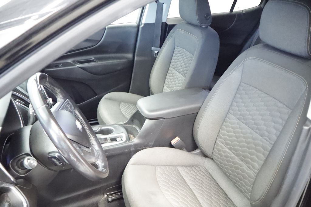 Thumbnail: 2019 Chevrolet Equinox - 9