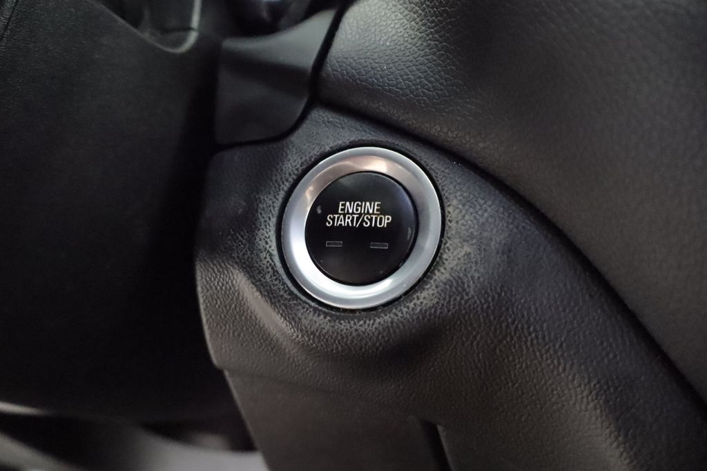 Thumbnail: 2019 Chevrolet Equinox - 21