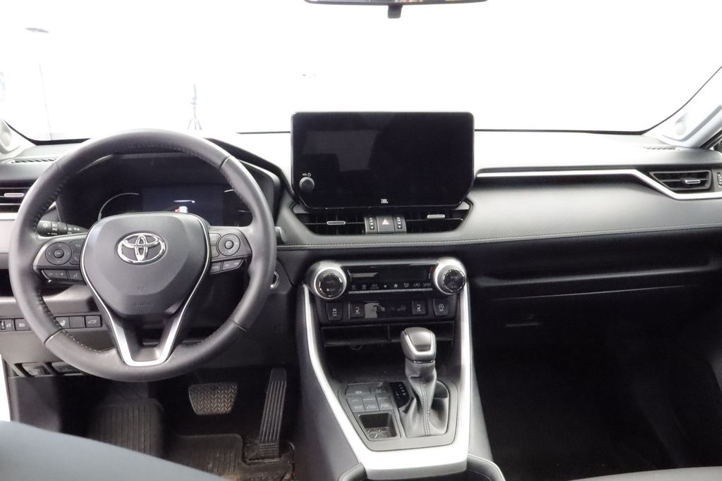 Thumbnail: 2025 Toyota RAV4 - 9