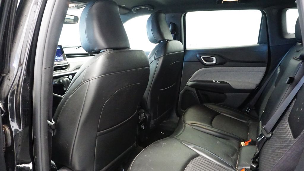 Thumbnail: 2023 Jeep Compass - 10