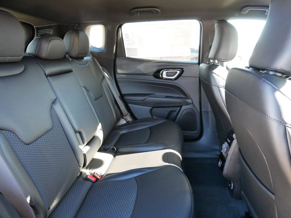 Thumbnail: 2026 Jeep Compass - 29