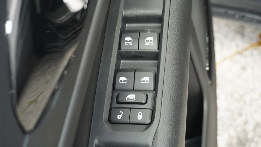 Thumbnail: 2026 Jeep Compass - 32