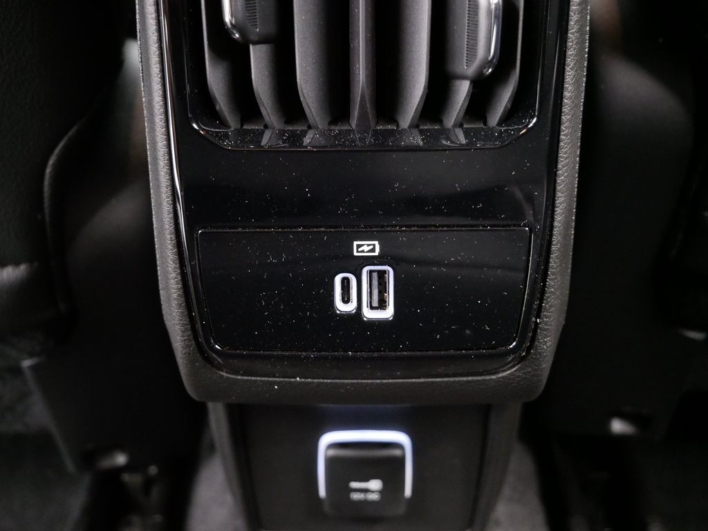Thumbnail: 2026 Jeep Compass - 19